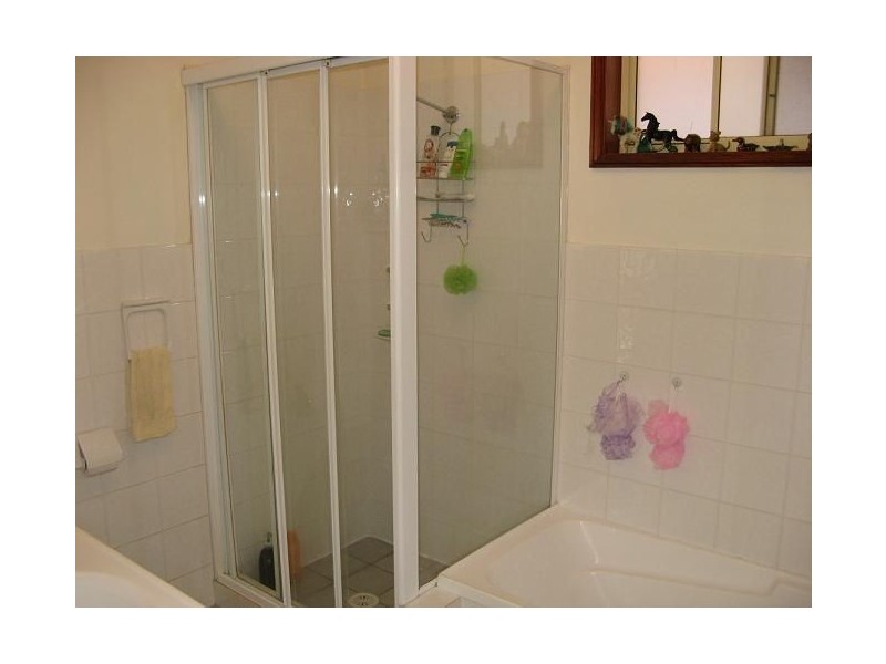 2/19 Azalea Place, Macquarie Fields NSW 2564