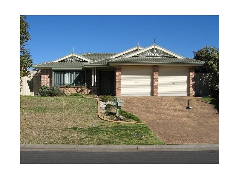 6 Freeman Circuit, Ingleburn NSW 2565