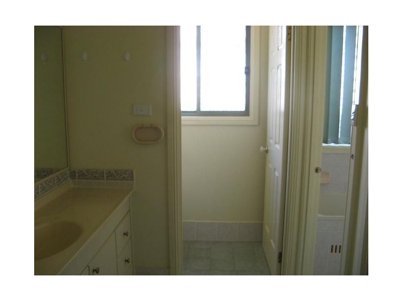 6 Freeman Circuit, Ingleburn NSW 2565