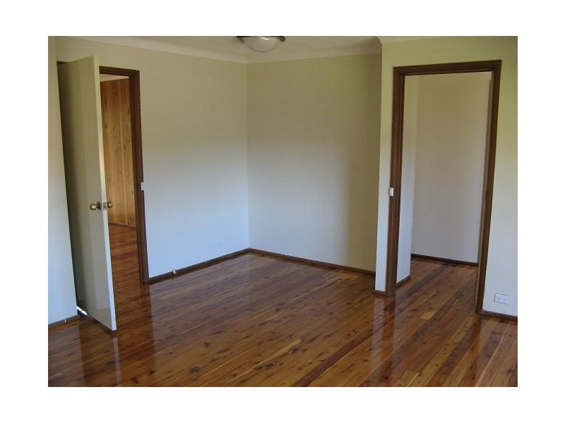 31 Throsby Way, Ambarvale NSW 2560