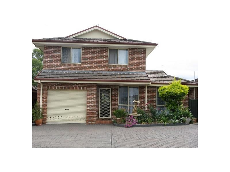 6/19 Azalea Place, Macquarie Fields NSW 2564