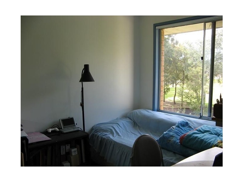 12 Thurso Place, St Andrews NSW 2566