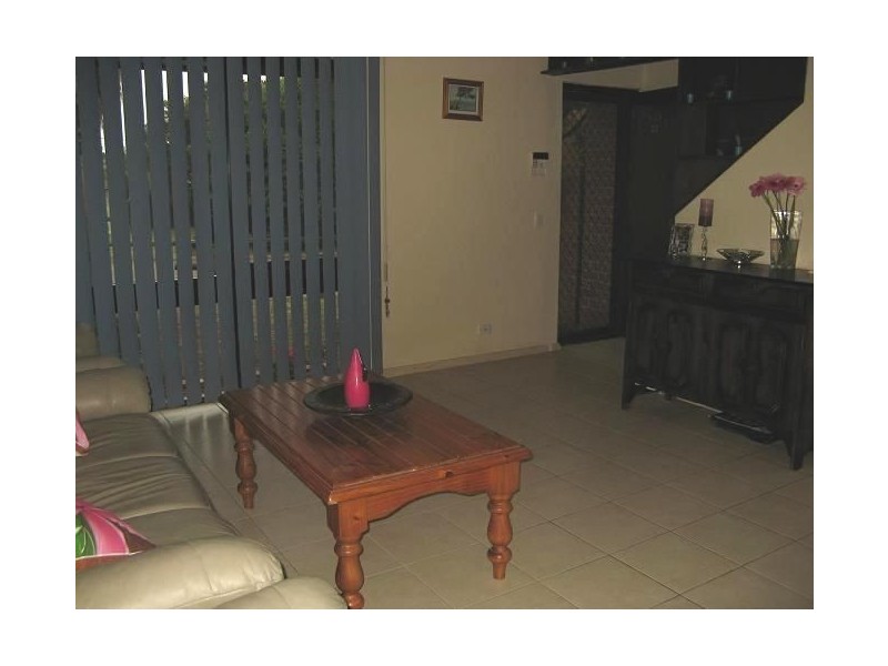 33/15 Fourth Avenue, Macquarie Fields NSW 2564