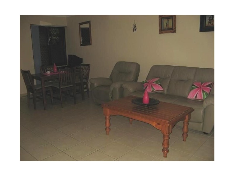 33/15 Fourth Avenue, Macquarie Fields NSW 2564