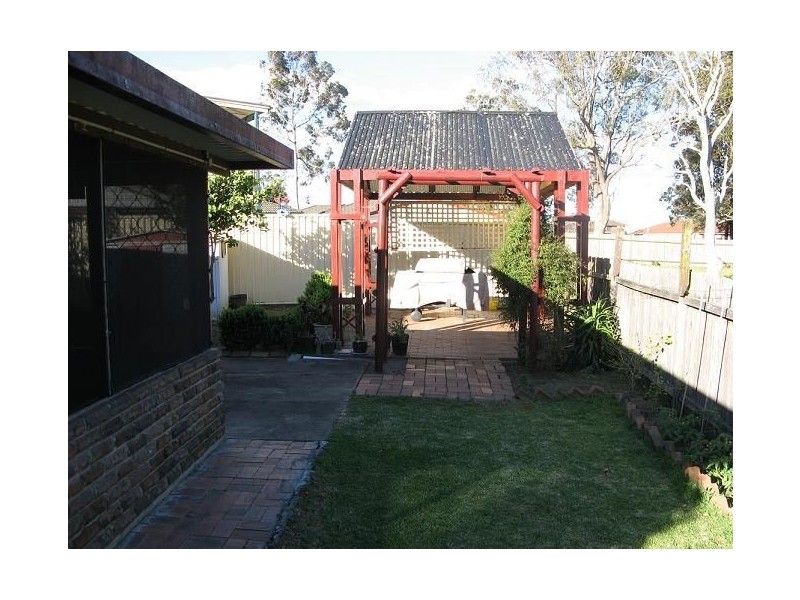 12 Stutz Place, Ingleburn NSW 2565