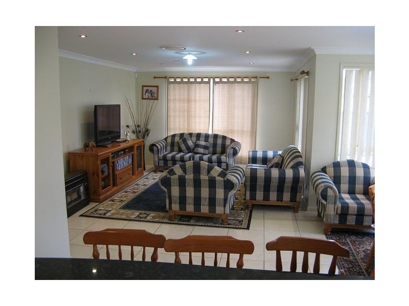 20 Matthews Square, Ingleburn NSW 2565