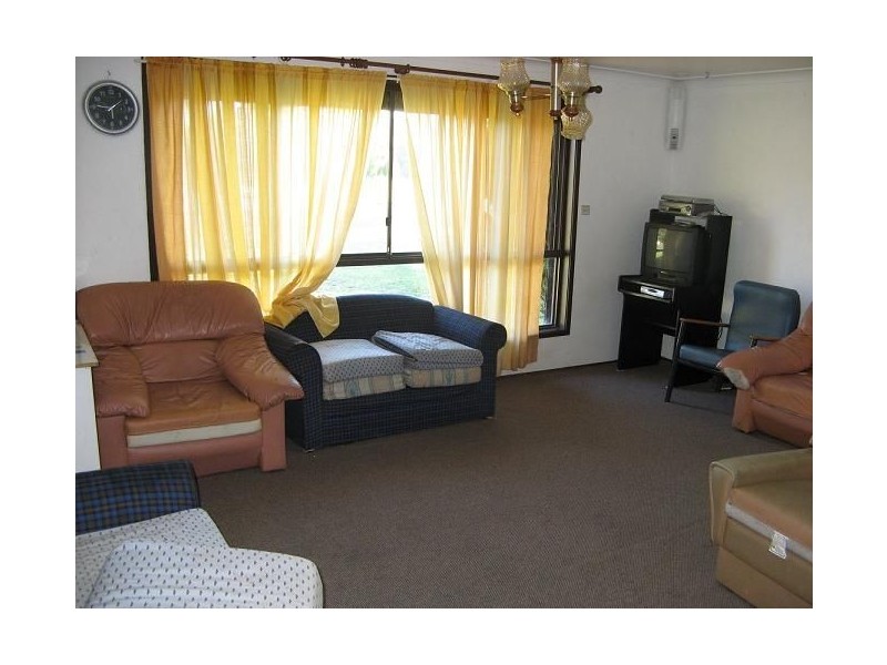 64 Hopping Road, Ingleburn NSW 2565