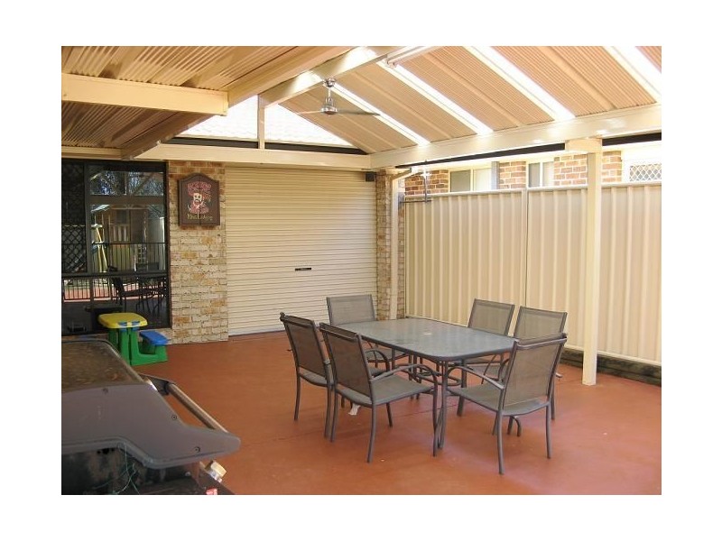 19 Wilkinson Crescent, Ingleburn NSW 2565