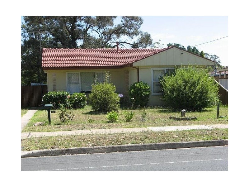 50 Parliament Road, Macquarie Fields NSW 2564