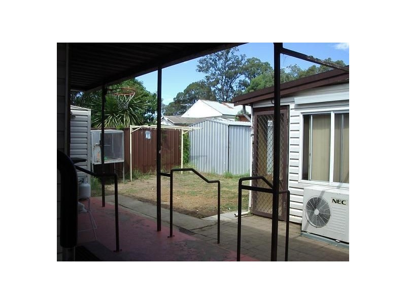 24 Euroka Street, Ingleburn NSW 2565