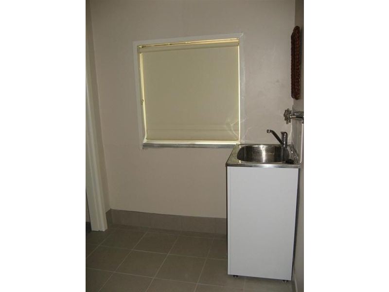 9 Euroka Street, Ingleburn NSW 2565