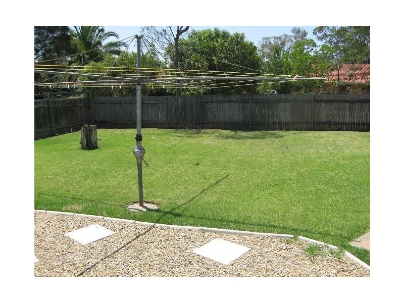 10 Warwick Street, Minto NSW 2566