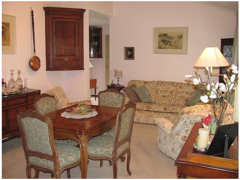 8/3 Teal Place, Ingleburn NSW 2565