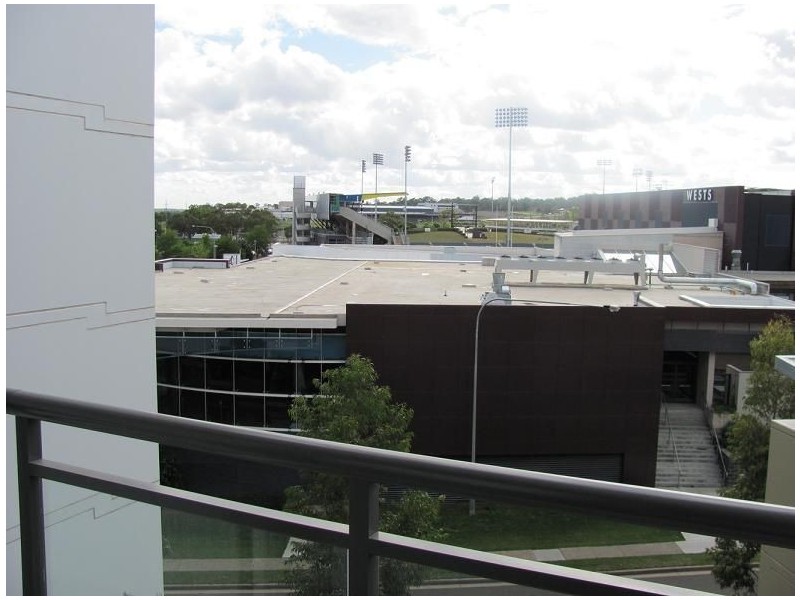 14F/541 Pembroke Road, Leumeah NSW 2560