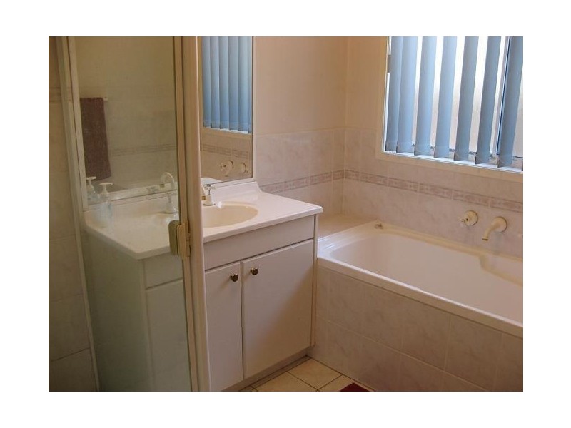 26 Wilkinson Crescent, Ingleburn NSW 2565