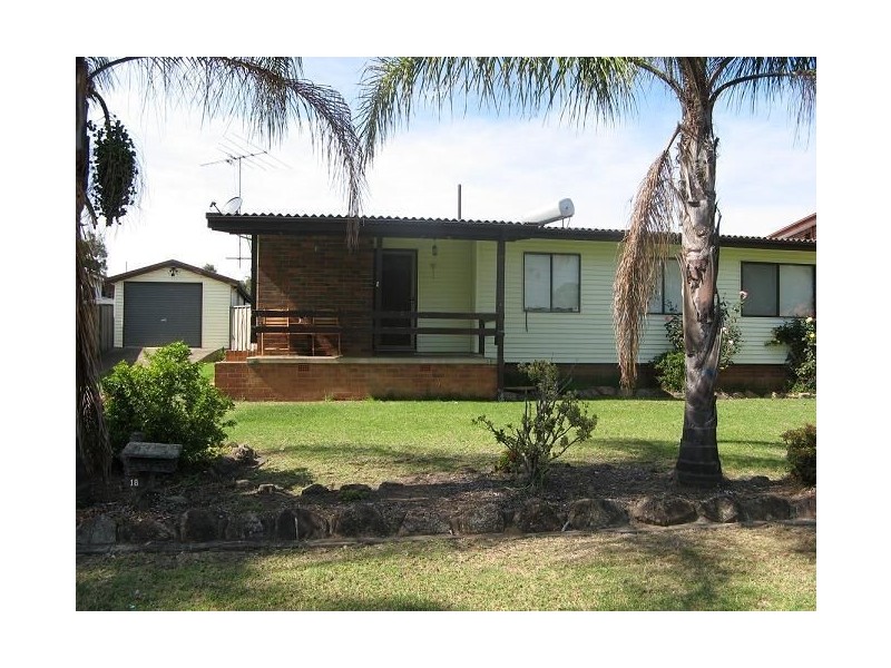 18 Telford Street, Leumeah NSW 2560
