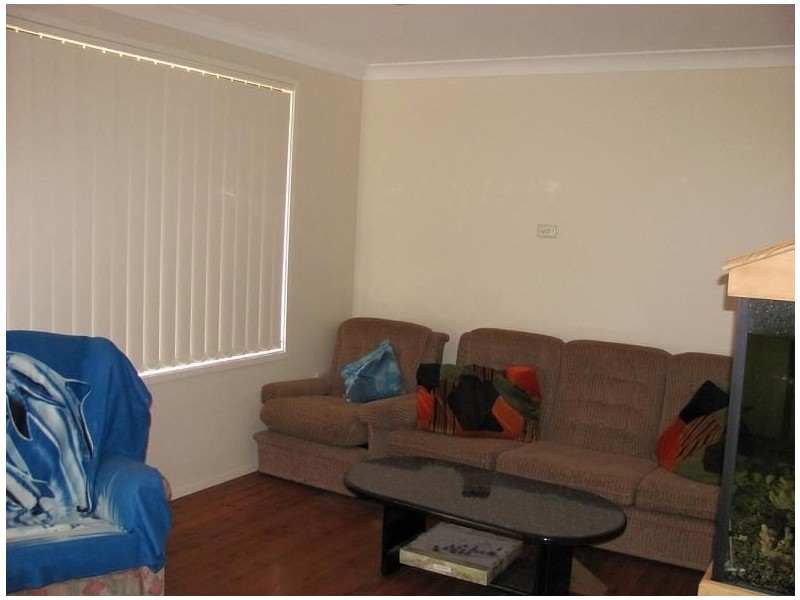 136 Helicia Road, Macquarie Fields NSW 2564