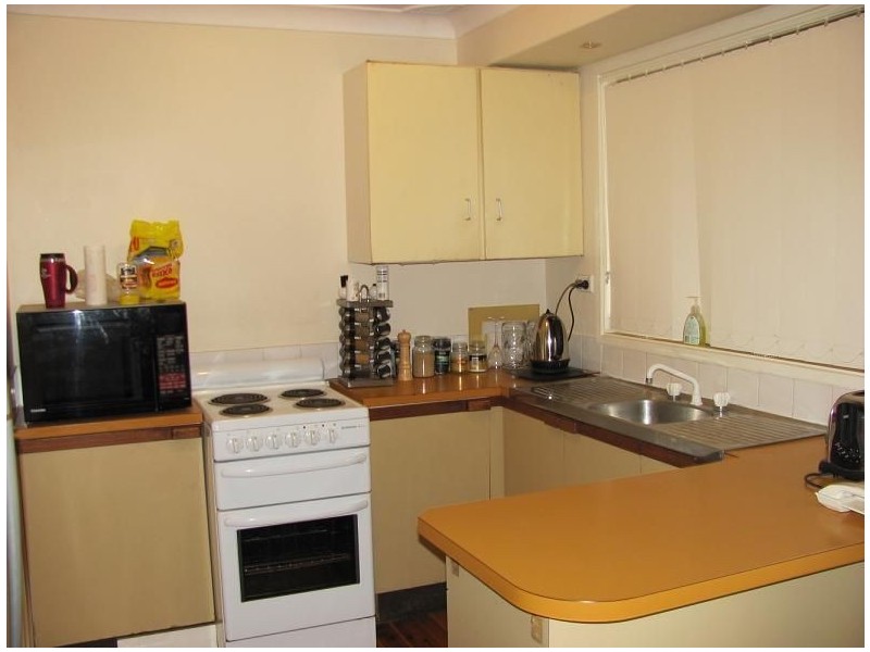 136 Helicia Road, Macquarie Fields NSW 2564