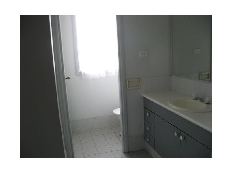6 Hurricane Drive, Raby NSW 2566