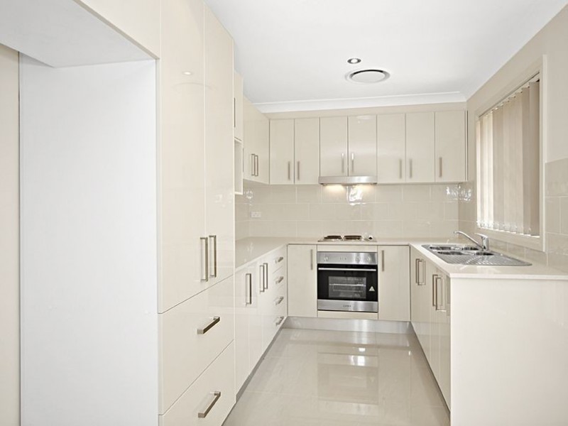 2 Asher Place, Campbelltown NSW 2560