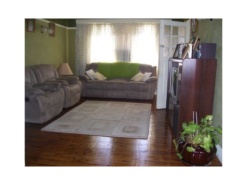 41 Bainbridge Avenue, Ingleburn NSW 2565