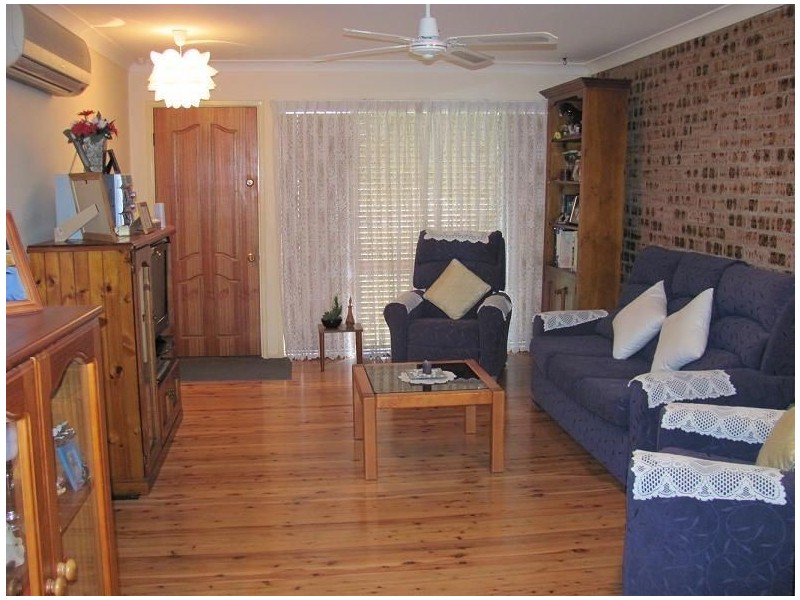 4/150 Oxford Road, Ingleburn NSW 2565