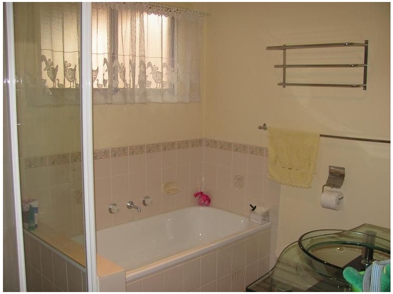 4/150 Oxford Road, Ingleburn NSW 2565