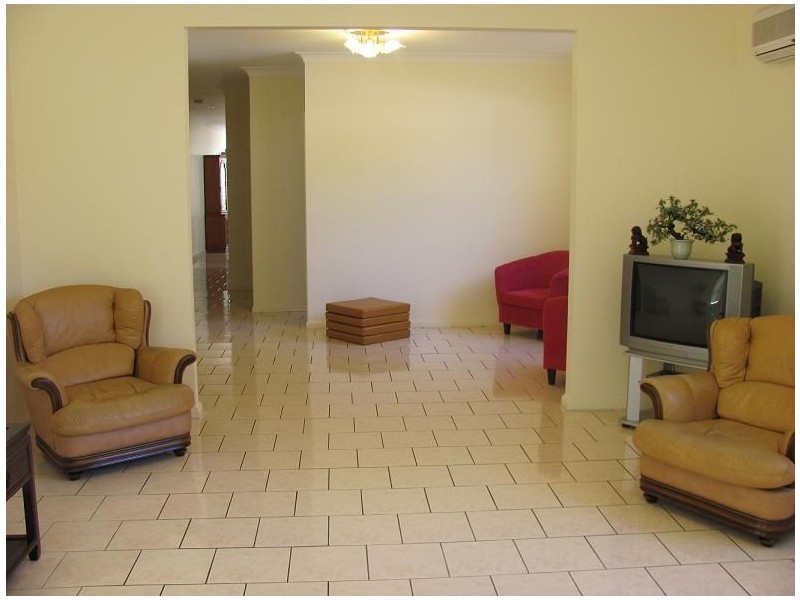 35A Macquarie Road, Ingleburn NSW 2565