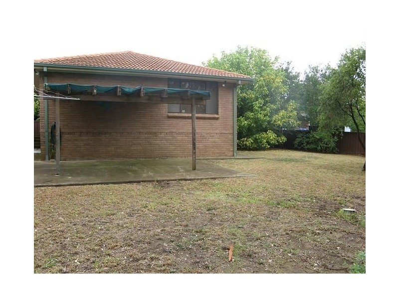 4 Coucal Place, Ingleburn NSW 2565