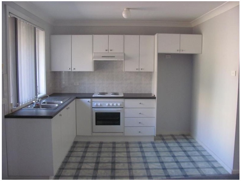 1C Warwick Street, Minto NSW 2566