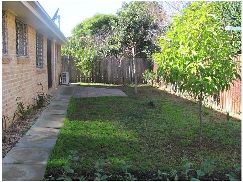 1C Warwick Street, Minto NSW 2566