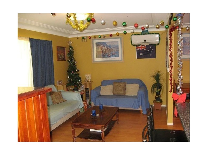 50 Parliament Road, Macquarie Fields NSW 2564