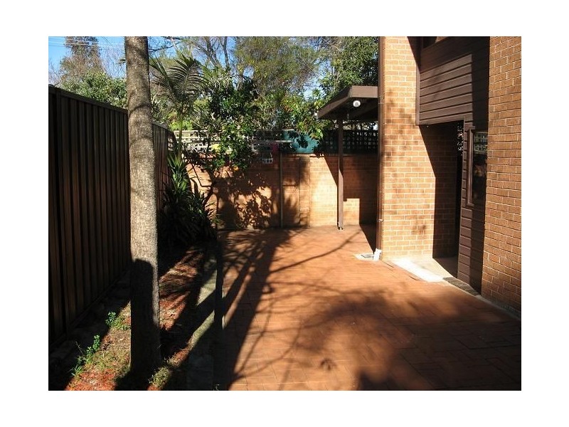 33/15-19 Fourth Avenue, Macquarie Fields NSW 2564