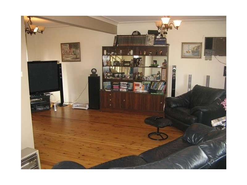16 Crookston Drive, Camden NSW 2570