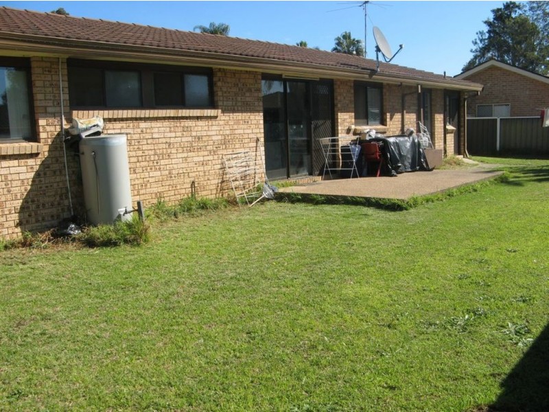 14 Nigel Place, Macquarie Fields NSW 2564