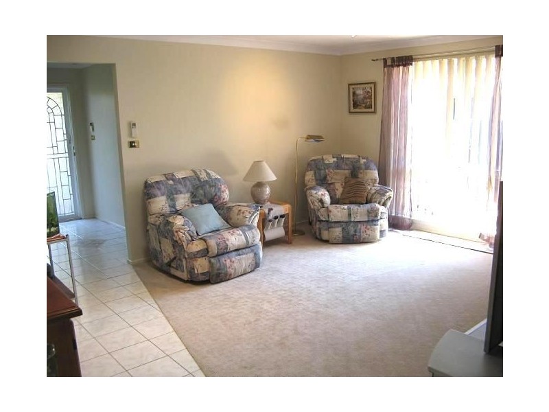 30 Wilkinson Crescent, Ingleburn NSW 2565