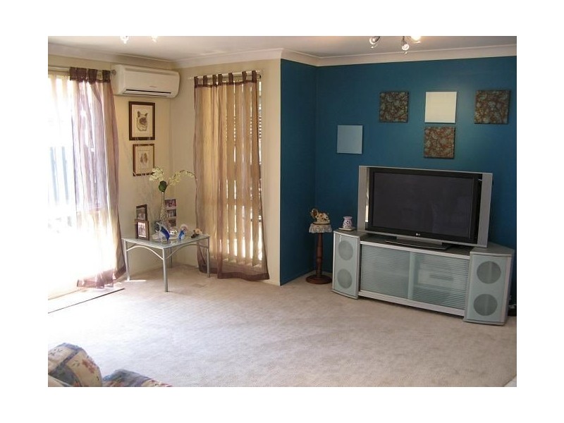 30 Wilkinson Crescent, Ingleburn NSW 2565