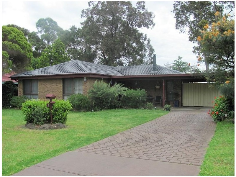 5 Hodkin Place, Ingleburn NSW 2565
