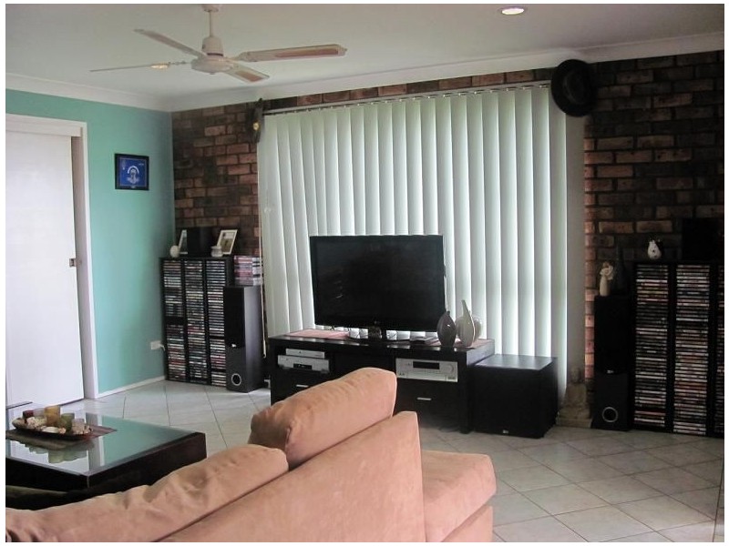 5 Hodkin Place, Ingleburn NSW 2565