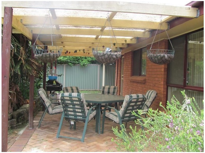 3 Hodkin Place, Ingleburn NSW 2565