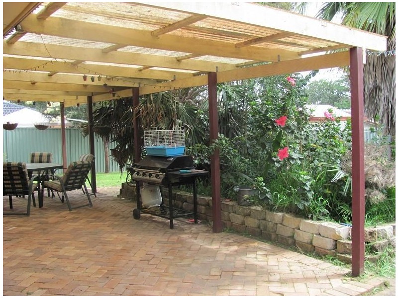 3 Hodkin Place, Ingleburn NSW 2565