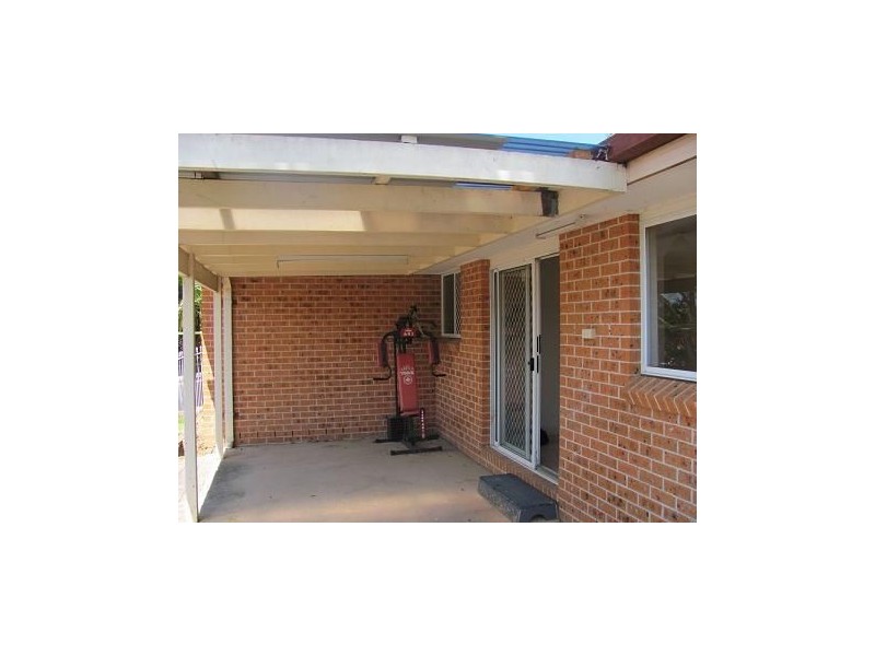 76 Carnarvon Street, Bow Bowing NSW 2566