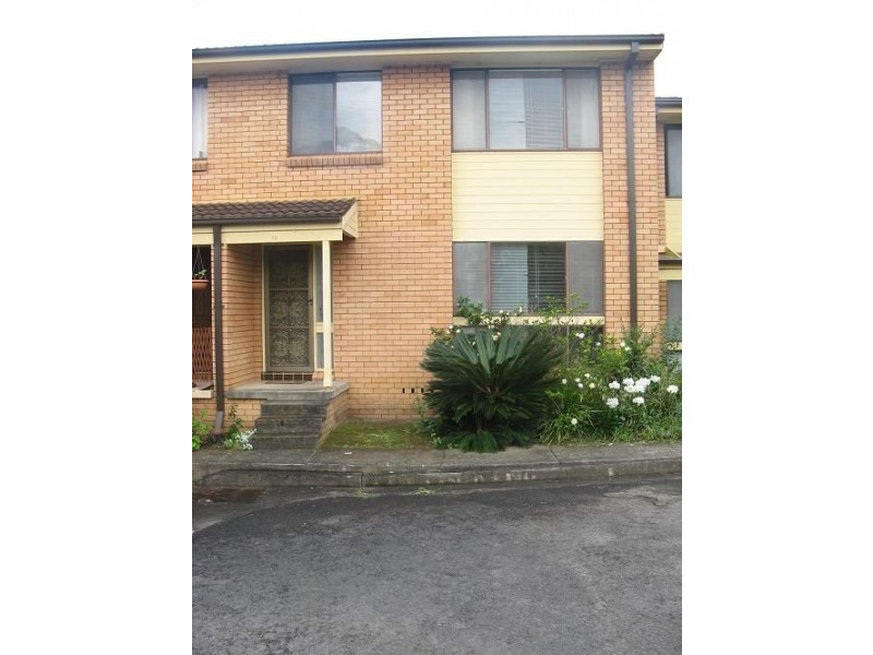 10/120 Oxford Road, Ingleburn NSW 2565