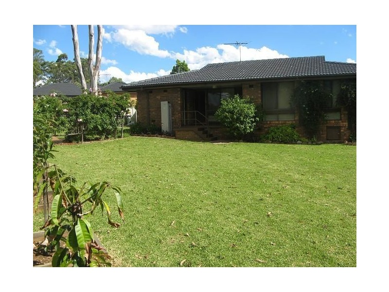 22 Podargus Place, Ingleburn NSW 2565