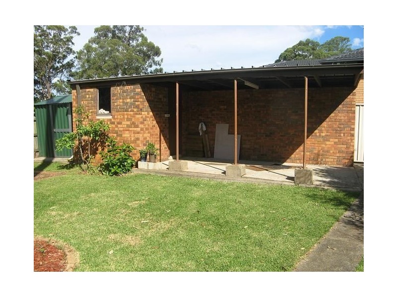 22 Podargus Place, Ingleburn NSW 2565