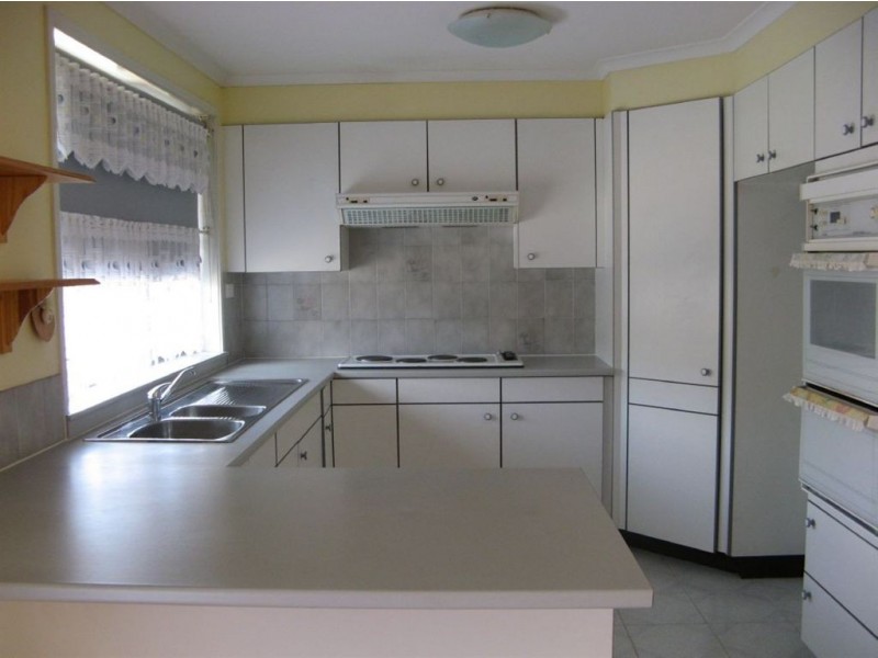 14 Merryweather Close, Minto NSW 2566