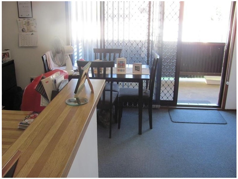 27 Evelyn Street, Macquarie Fields NSW 2564