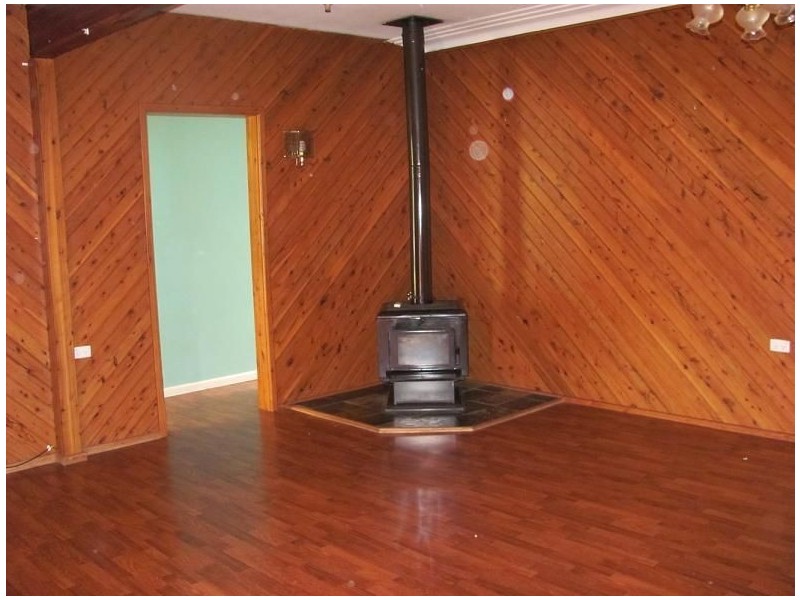 22 Gloucester Street, Macquarie Fields NSW 2564