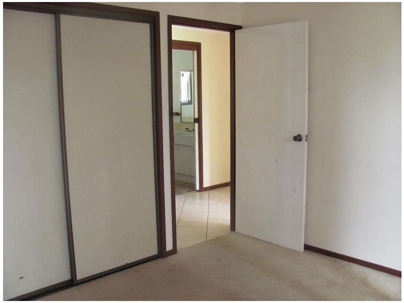 18 Evelyn Street, Macquarie Fields NSW 2564