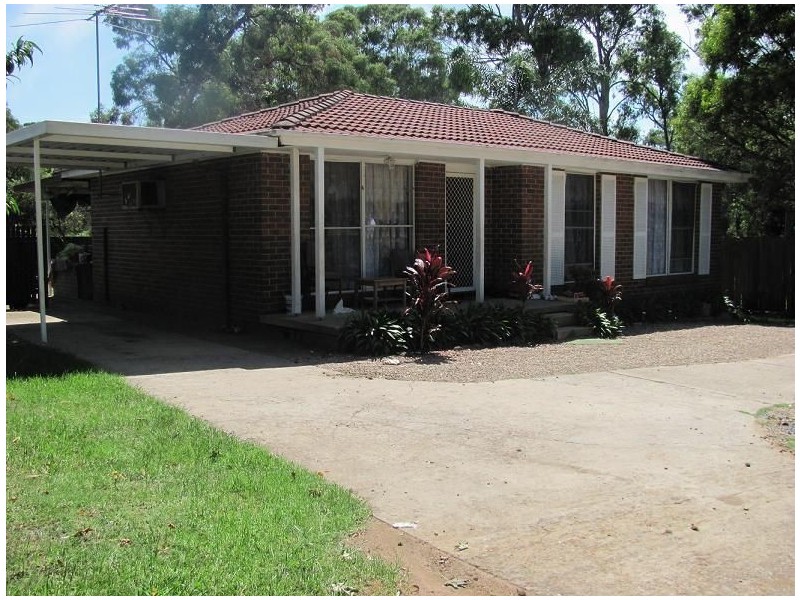 71 Chester Road, Ingleburn NSW 2565